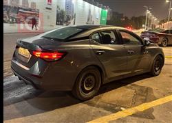 نیسان سێنترا